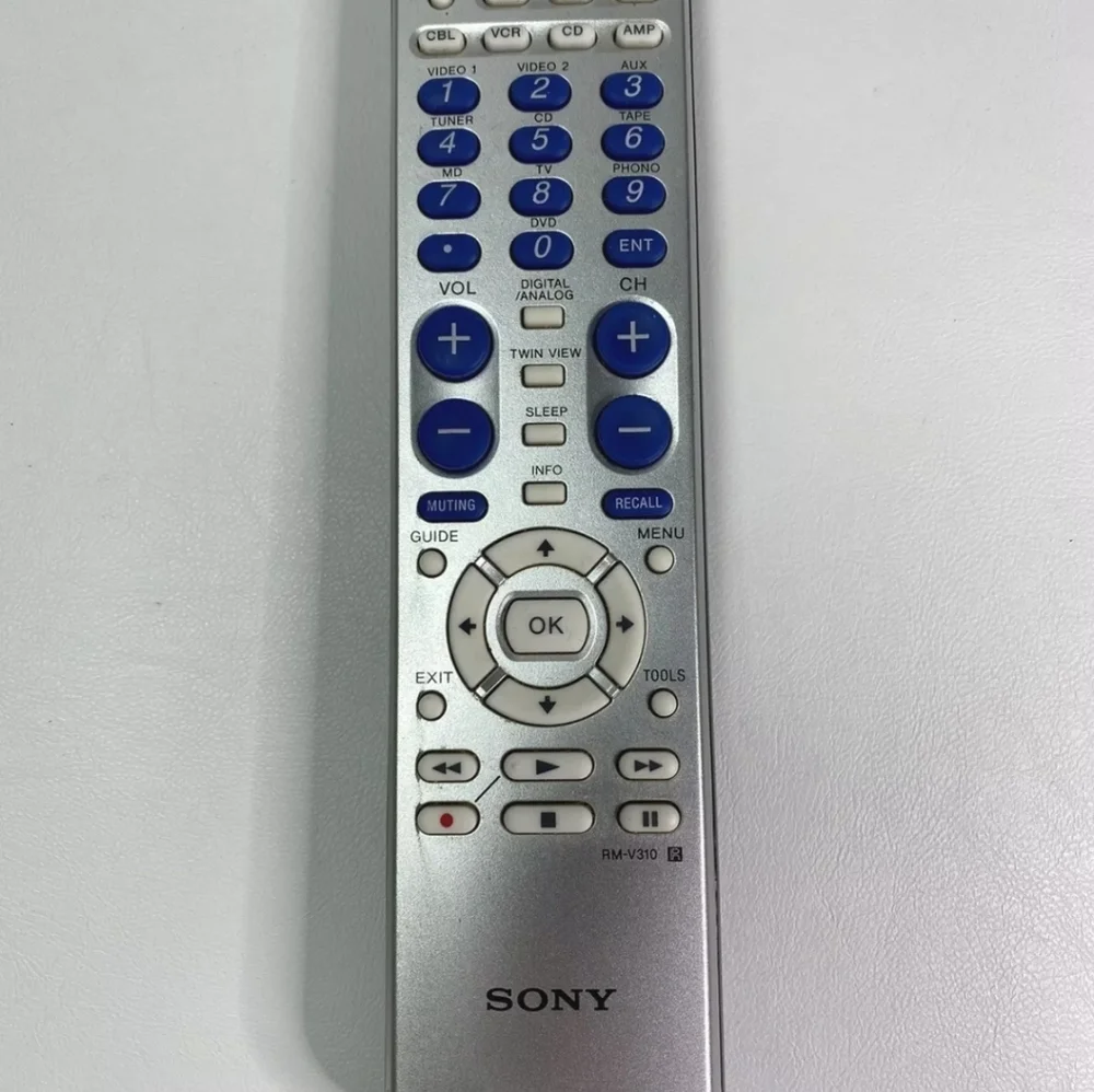 Sony Remote Commander Model RM-V310 TESTED